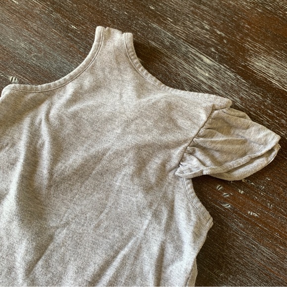SOLD! 3/$12 Grey Sleeveless Shirt with Ruffle Detail - Picture 5 of 6